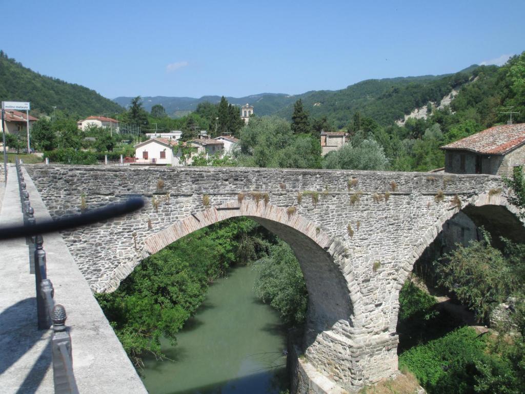 Casa Balducci Bed&Breakfast Mercatello sul Metauro Dış mekan fotoğraf