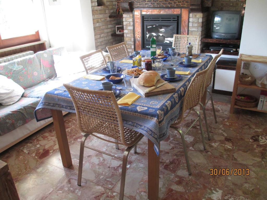 Casa Balducci Bed&Breakfast Mercatello sul Metauro Dış mekan fotoğraf
